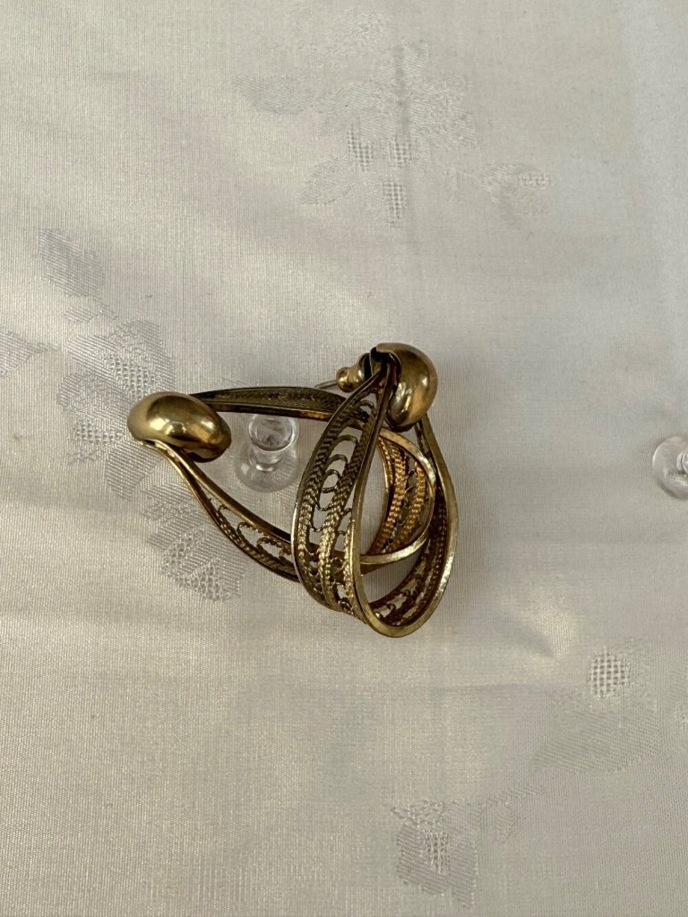 Vintage Gold-Tone Filigree Teardrop Earrings Elegant Statement Jewelry